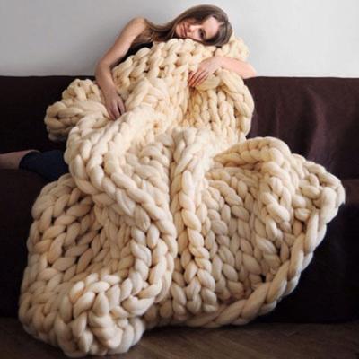 China KUANGS Top Selling PORTABLE Chenille Knit Blanket Chunky Knit Weighted Blanket for sale