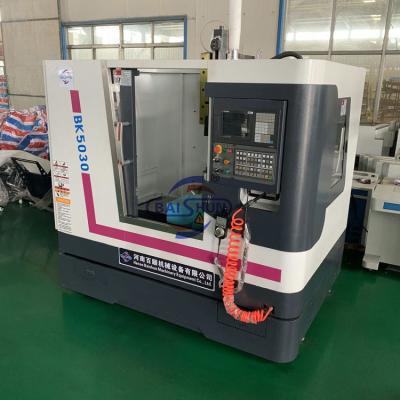 Cina B5032 Macchina per slot CNC chiavetta Macchina per taglio a slot verticale in vendita