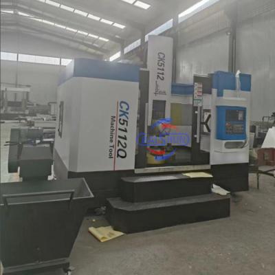 China Hoogprecisie Verticale Cnc-draaienmachine Torno VTL Metal Working Lathe Machine Te koop