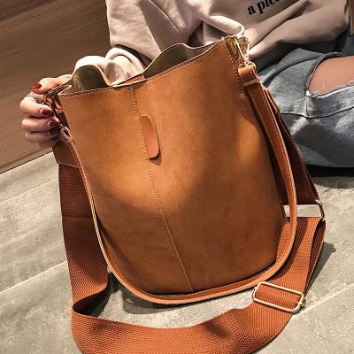 China Large Capacity Vintage PU Designer Bolsos Luxury Bucket Shoulder Bag Women Messenger Bag Fashion Matte Leather Lady Handbag Black Mujer for sale