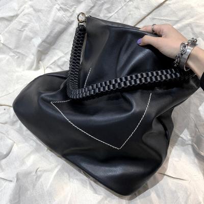 China Fashion women bags handbag large capacity fashion woven shoulder bag for female black large totes PU soft leather shopping bag bolsa for sale