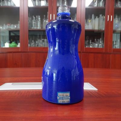 China 500ML Glass Bottles Glass Eco - Friendly Blue Colored Unique Wine Liquor Bottle for sale