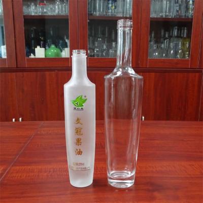 China Beverage Round 250ml 500ml Frosted Olive Oil Glass Bottles Oil Spray Bottle Glass for sale