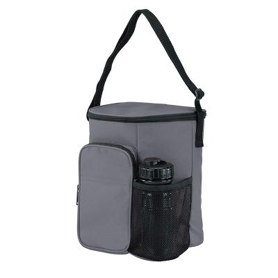 China Outdoor Waterproof Insulated Lunch Bag Waterproof Lunch Cooler Bag With Water Bottle for sale