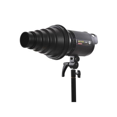 China Provide large aperture and slight aperture effect led flash light for sale GE300 for sale