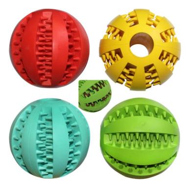 China Viable Soft Rubber Interactive Pet Cleaning Balls Chew Toys Tooth Dog Food Cleaning Ball for sale