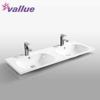 China Italian Designs New Style Wash Bathroom Sink Rolls Dining Wash Basin Wash Part Double Ceramic Type Sinks Cabinet Basin for sale