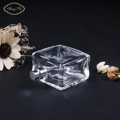 China Personal Care 100ml Clear Rectangle Custom Design Glass Reed Diffuser Bottle Perfume Oil Empty Aroma Bottle for sale