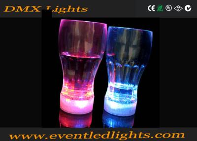 中国 100ml ハロウィンはピンク/青い LED のプラスチック コップ セリウム/ROHS/FDA をコークスにします 販売のため