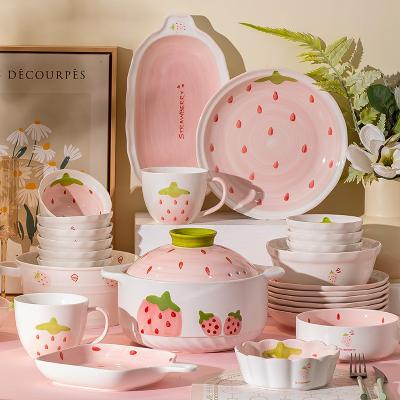 China Viable Wholesale Cute Ceramic Dinner Tray Ceramic Plates Dinnerware Porcelain Strawberry Fruit Dessert Plate Dish Luster Sets for sale