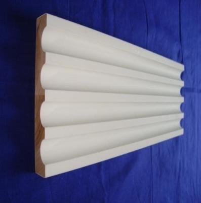 China Unpainted Smooth SurfaceWood Casing Molding For Interior Decoration Te koop