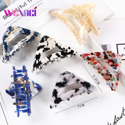 China In-Stock 7CM Korean Handmade and Polish Wholesale Fashion Simple Clip Claws For Women Triangle Acetate Hair Claw Ponytail Clips for sale