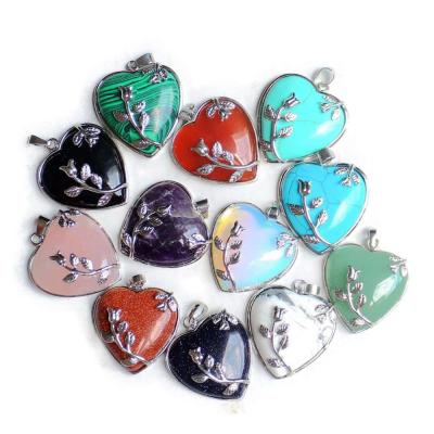 China BOHEMIA China factory fashion jewelry silver plated rose heart shaped natural flower stone pendants wholesale for sale