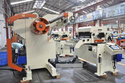 China Máquina vibrante del frasco del alimentador del polvo del sistema del CNC/alimentador del papel auto en venta