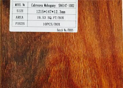 China High Gloss V Groove Mahogany Natural Laminated Wooden Floor Anti-fading for sale