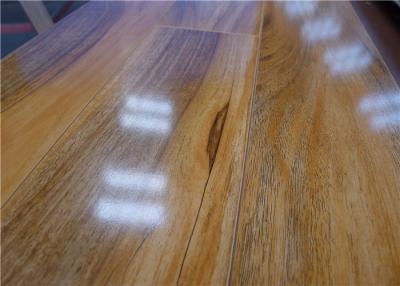 China Glueless Shiny Hickory Waterproof Laminate Flooring HDF Wooden Floating Quick Lock for sale