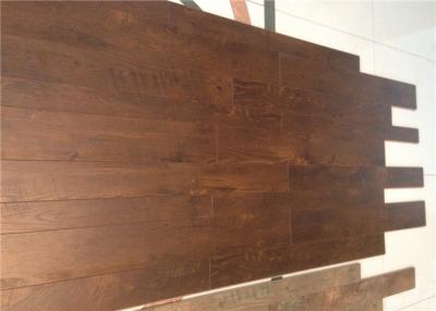 China Commercial / Living Room V groove Handscraped Laminate Flooring Oak Unilin Cilck for sale