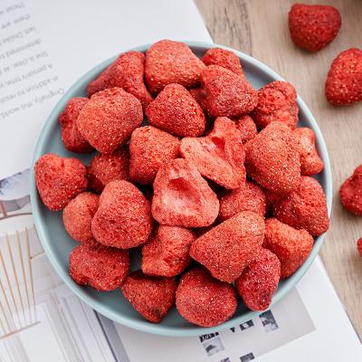 China Dried Bulk Freeze Dried Fruit Strawberries Dried Strawberry for sale