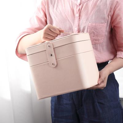 China 2020 Fashion Portable Travel Make Up Organizer Waterproof Large Double Layers PU Leather Storage Case Makeup Cosmetic Box for sale