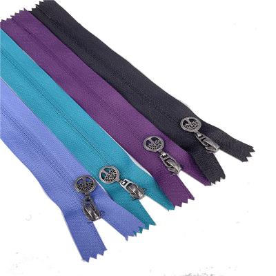 China Durable nylon lapel zipper for sale