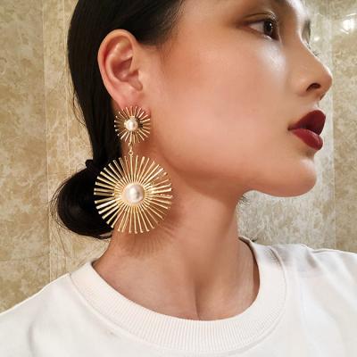 China Round circle earring CLASSIC metal stainless steel fashion ladies dangle earring charms women trend 2021 for sale