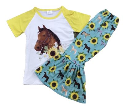 China Cute Baby Cozy Wholesale Summer Outfit Kids Set With Horse Print Sunflower Pattern Sets Baby Clothing Set for sale