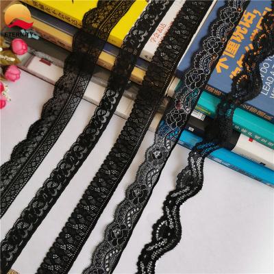 China Viable S1442 Black Lace Trimmings 2.7-3.5cm Wide Can Be Sewn Underwear Garment Lace Pakistan Lace for sale