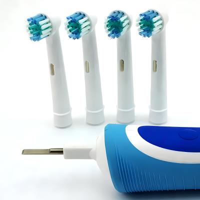 China Oralchip Electric Toothbrush Heads Replacement For Oral Brush Heads In Stock à venda