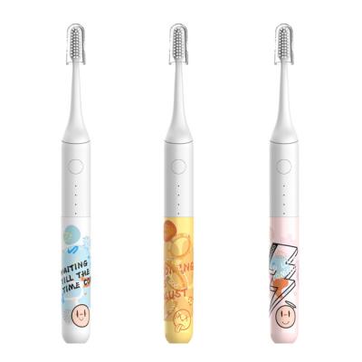 中国 Factory Customizable USB Rechargeable Smart Whitening Electric Toothbrush Design For Adult 販売のため