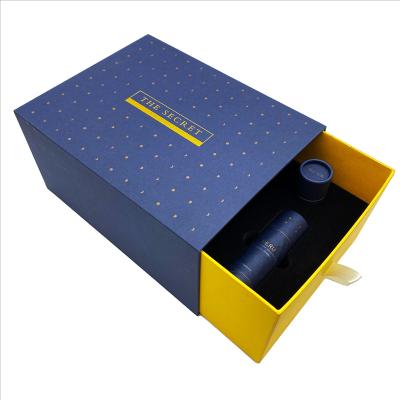 China Recycled Materials Free Design High Quality Simple Rigid Luxury Paper Perfume Gift Drawer Box for sale