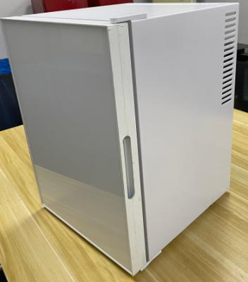 China CB-40SA Hotel Minibar , Silent Mini Bar Fridge Silent Mini Beverage Fridge for sale