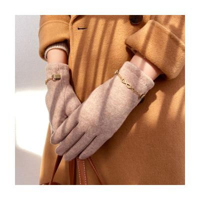 China Fashion\Comfortable\Durable Decorated Women Diamond Shape Soft Thermal Wool G Love Knitted Winter Arm Warmers Mittens for sale