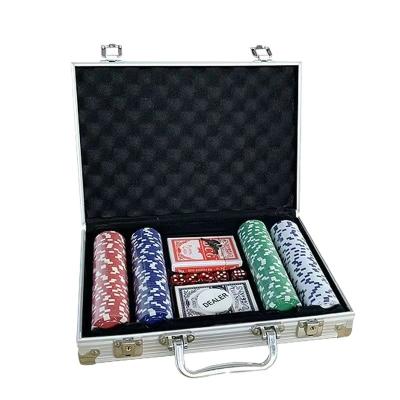 China Luxury Custom Design 200pcs Style Poker Chips Set Playing Cards Poker Poker Chip With Aluminum Case for sale