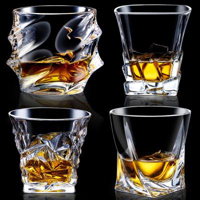 China Viable Dedicated Modern Luxury Crystal Clear Whiskey Cup Whiskey Glass Tumbler for sale