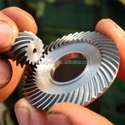 China High quality gearbox hino crown and pinion on gear box auto parts for sale