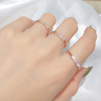 China Factory Direct Sale Au750 18k Gold Trendy Fashion Ring For Women Ladies Girls Mother for sale