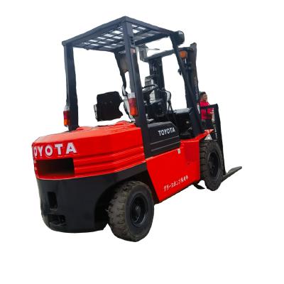 China 3 toneladas de elevadora elevadora usada TOYOTA 5f30 en buen estado de funcionamiento para talleres de reparación de máquinas en venta