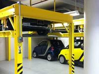 China SUV Residential Car Parking Lifts 2500kg 4 Post Storage Lift for sale