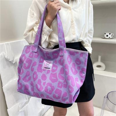 China High Quality/Chain Canvas Bag Leopard Tote Bag Fashion Leisure Large Capacity Shoulder Shopping Bag 2022 Stainless Steel New for sale