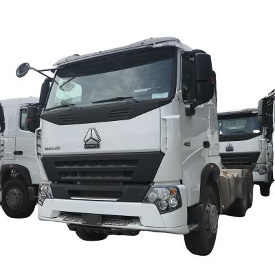 China 30 TONS-50 TON LOADING TRACTOR TRUCK HOWO A7 6800*2496*3120 mm for sale