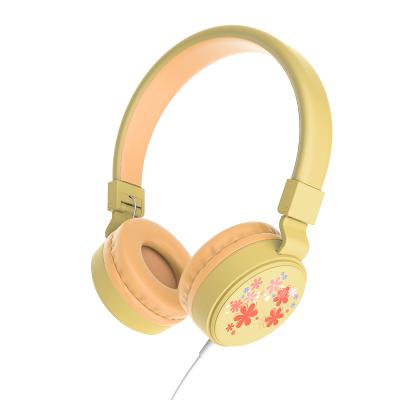 China Cute Headband Design Adjustable Lightweight Headband 85dB Volume Limited Children Kids Earphone Foldable Cable Headphones for sale