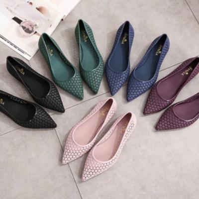 China Others New Summer Acute Summer Woven Jelly Hollow Shoes Woven Sandals Women Soft Outdoor Beach Shoes Vacation Plastic Flats for sale