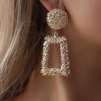 China Factory Stock Luxurious Drop And Dangle Earrings Lunar Outdoor Metal Pit Round And Square Shaped Luxurious Gold Plated Earring for sale