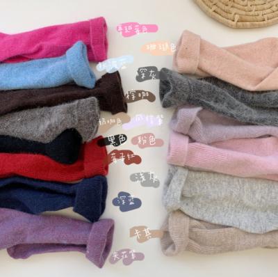 China Winter Furry Socks Yarn Fashion Ladies Wool Outdoor Furry Fluffy Solid Warm Thermal Socks for sale