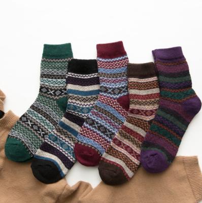 China Breathable Women's Thick Warm Knit Vintage Style Knit Wool Casual Warm Socks Fleece Crew Winter Socks Gift for sale