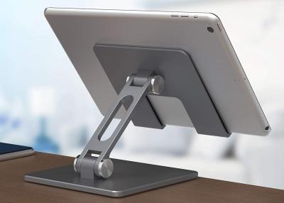 Chine Support pliable universel de Tablette en métal de support en aluminium de support pour IPad à vendre