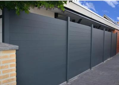 中国 China Manufacturer High Quality Aluminium Fence Panels Aluminum Privacy Slat Fence 販売のため