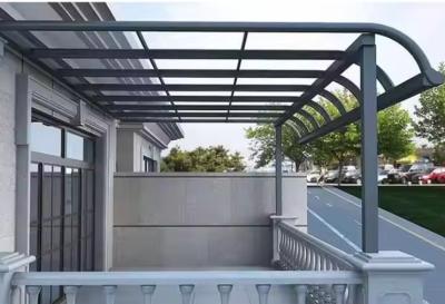 China Aluminiumrahmen für den Außenbereich Polycarbonat Balkon Balkon Dachdach Dachterrasse Wasserdichte Terrasse Aluminiumlegierung OEM ODM Pavillon zu verkaufen