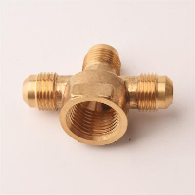 China Wholesale Brass Water Fitting Brass Male Threaded Brass Fittings Elbow Plug Tee For Water Supply for sale