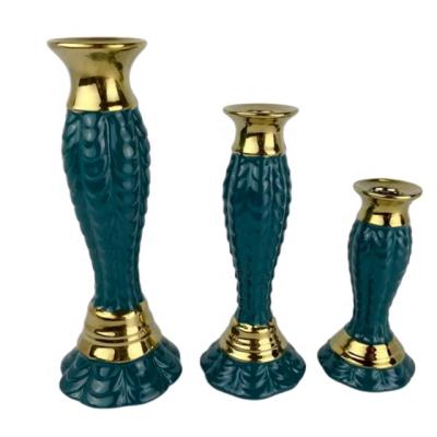 China Home Decoration Design Green Porcelain Single Candle Holder Pillar Candle Holders For Wedding Home Decoration for sale